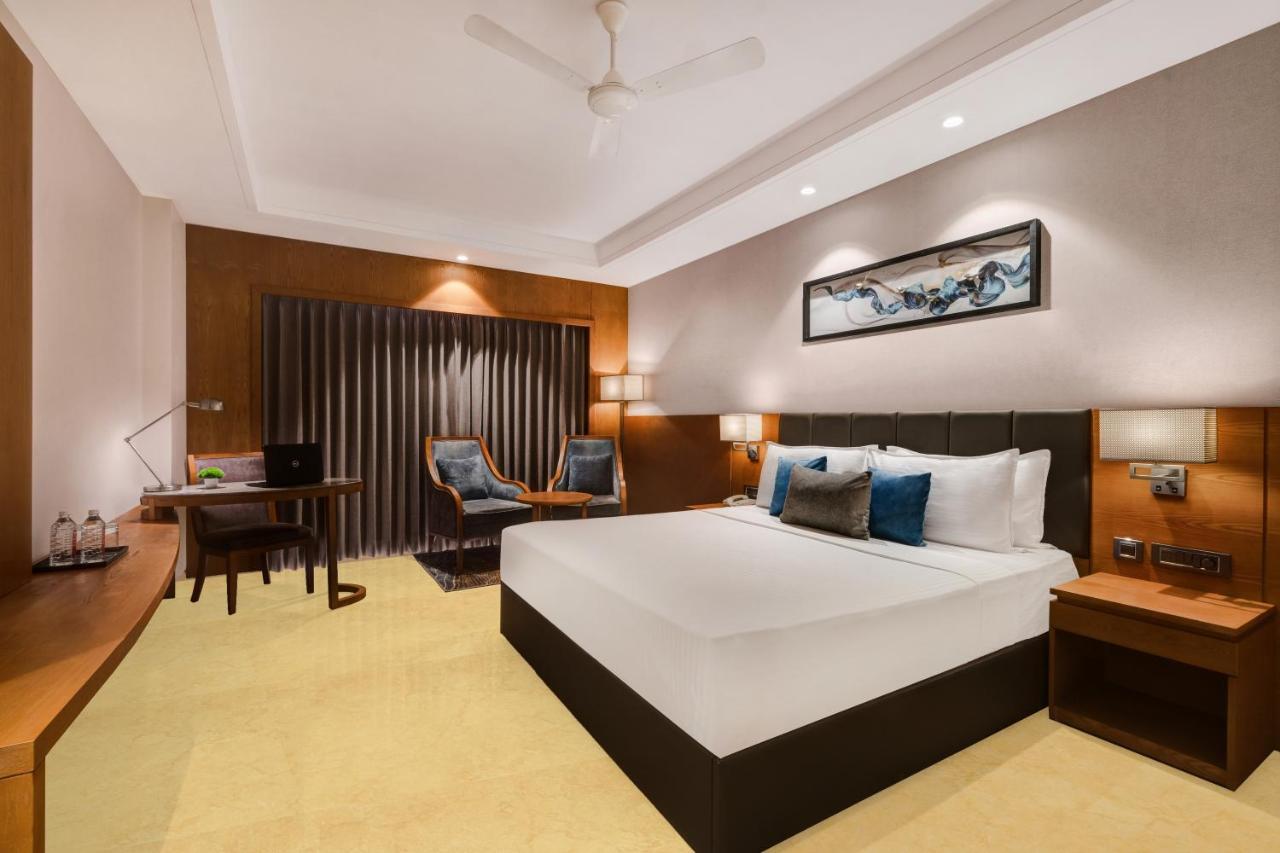 Lemon Tree Premier, Dwarka Hotel Exterior photo